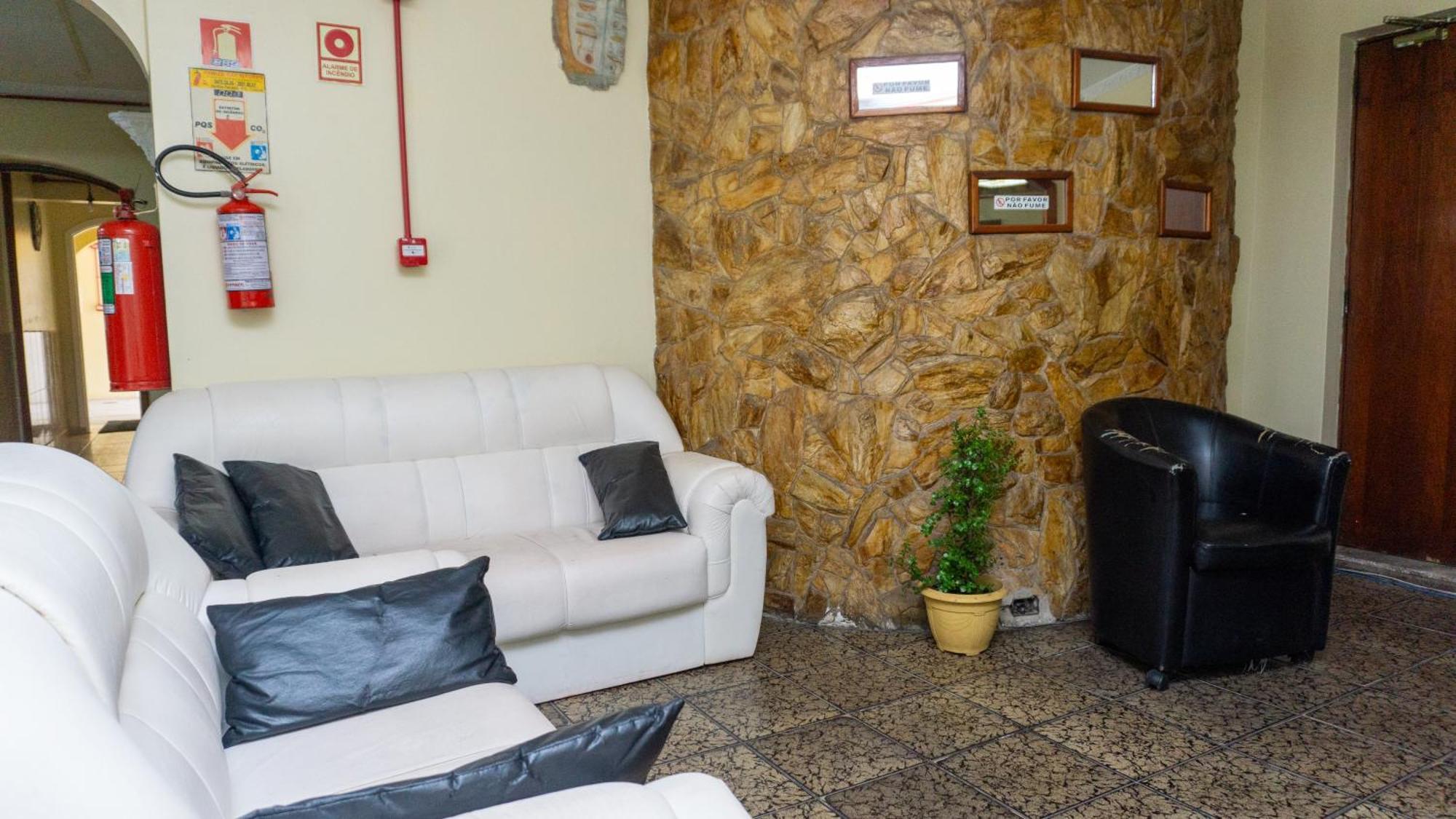 Canoas Hotel Castel Luaran gambar